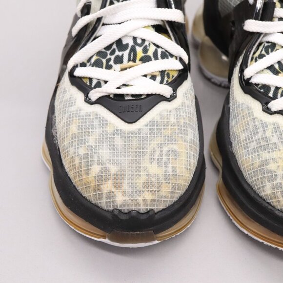 Youth Nike LeBron 19 Cheetah Print Size 3.5Y Basketball Shoes - Picture 7 of 16